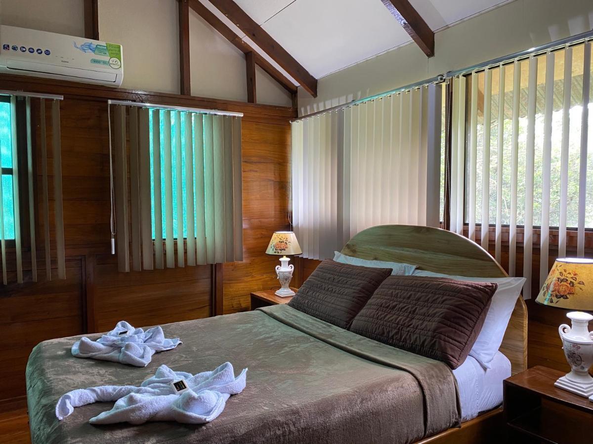 Ara Macao Lodge